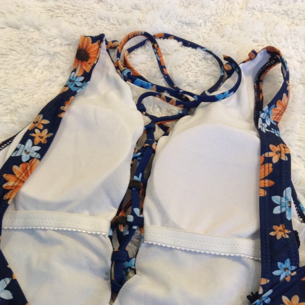 Bathing Suit | Size S - Picture 7 of 8